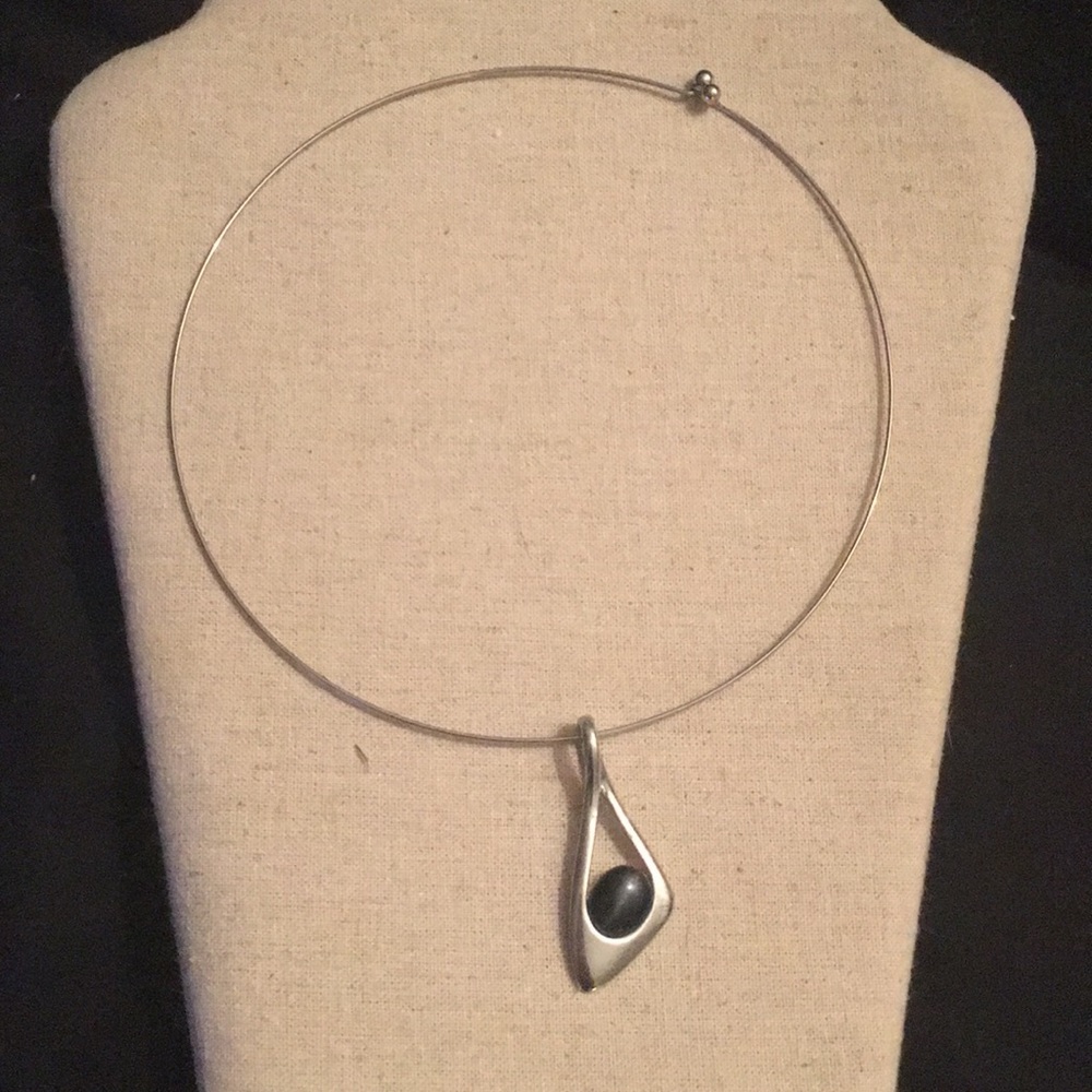Lia Sophia "Stylized" Collar Necklace